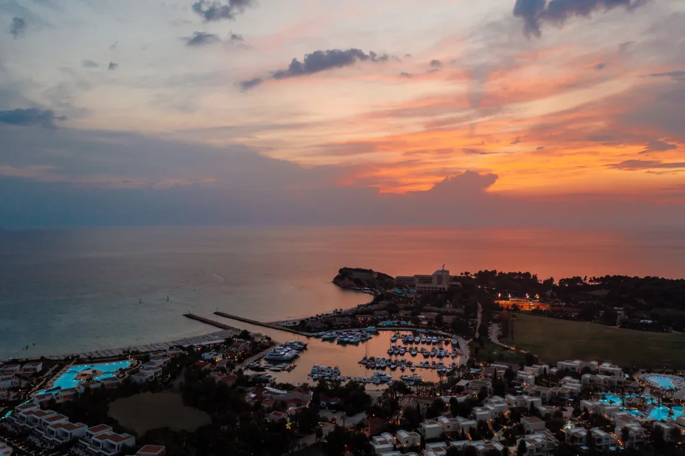 An open coastal outlook across the Mediterranean
